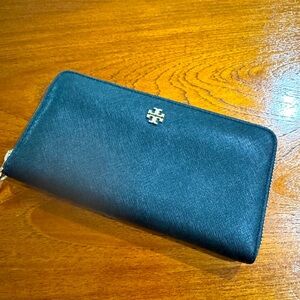 Black Tory Burch Wallet